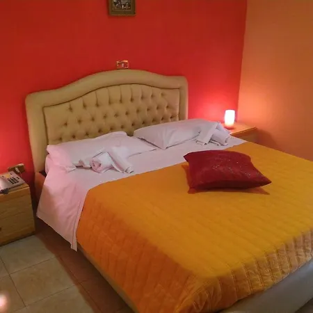 Hotel Il Santuario - Pompei Отель