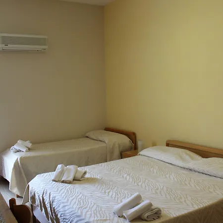 Santuario Hotel 3*